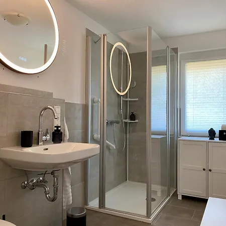 Wellness - Privat-spa Mit Whirlpool, Sauna & Kino *