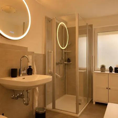 Appartamento Luxus Privat-Spa Mit Whirlpool, Sauna & Heimkino